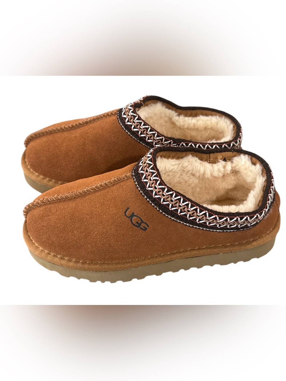 UGG kids Chestnut Brown Suede Shearling-Lined Slip-On Slippers size 4
